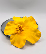 Cargar imagen en el visor de la galería, Amapola hair clip
