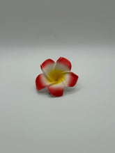 Cargar imagen en el visor de la galería, Blossoms flower hair clip
